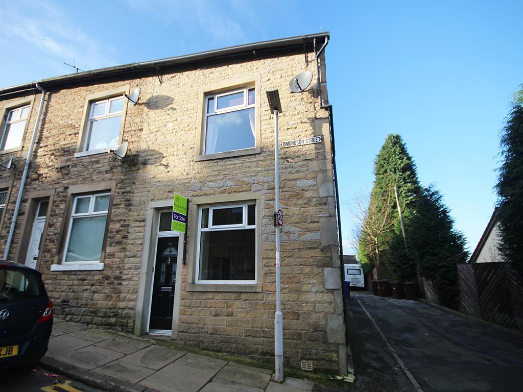 2 bedroom end terrace house For Sale in Barnoldswick - IMG_0892.jpg